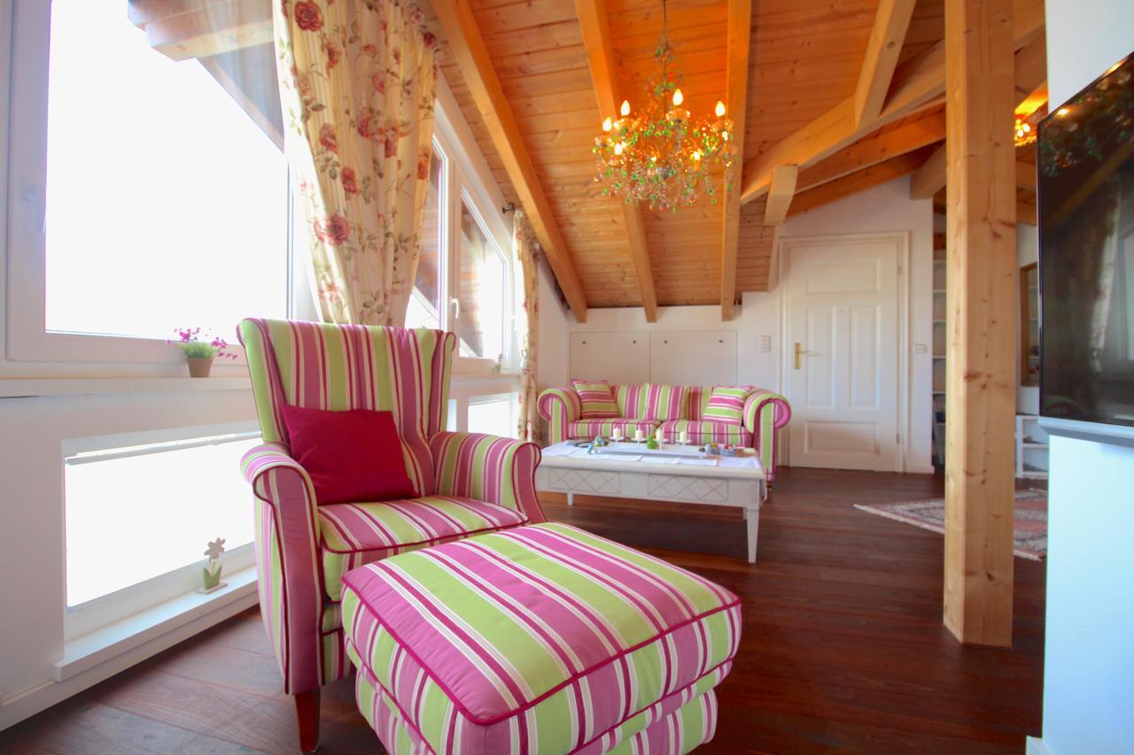 Himmelschloesschen & Chalet Rose Garmisch-Partenkirchen Zewnętrze zdjęcie